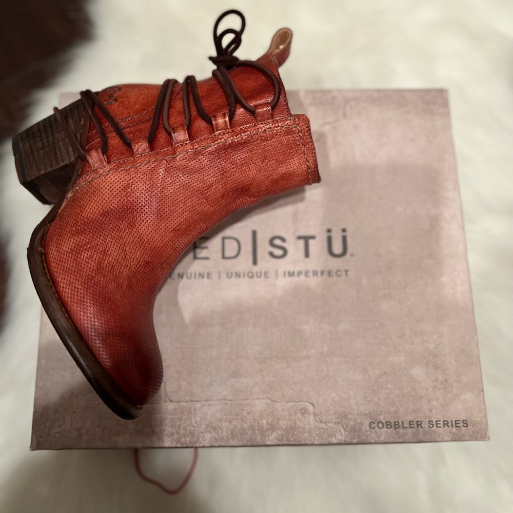 Nib Bed Stu Blaire Bootie. - image 7